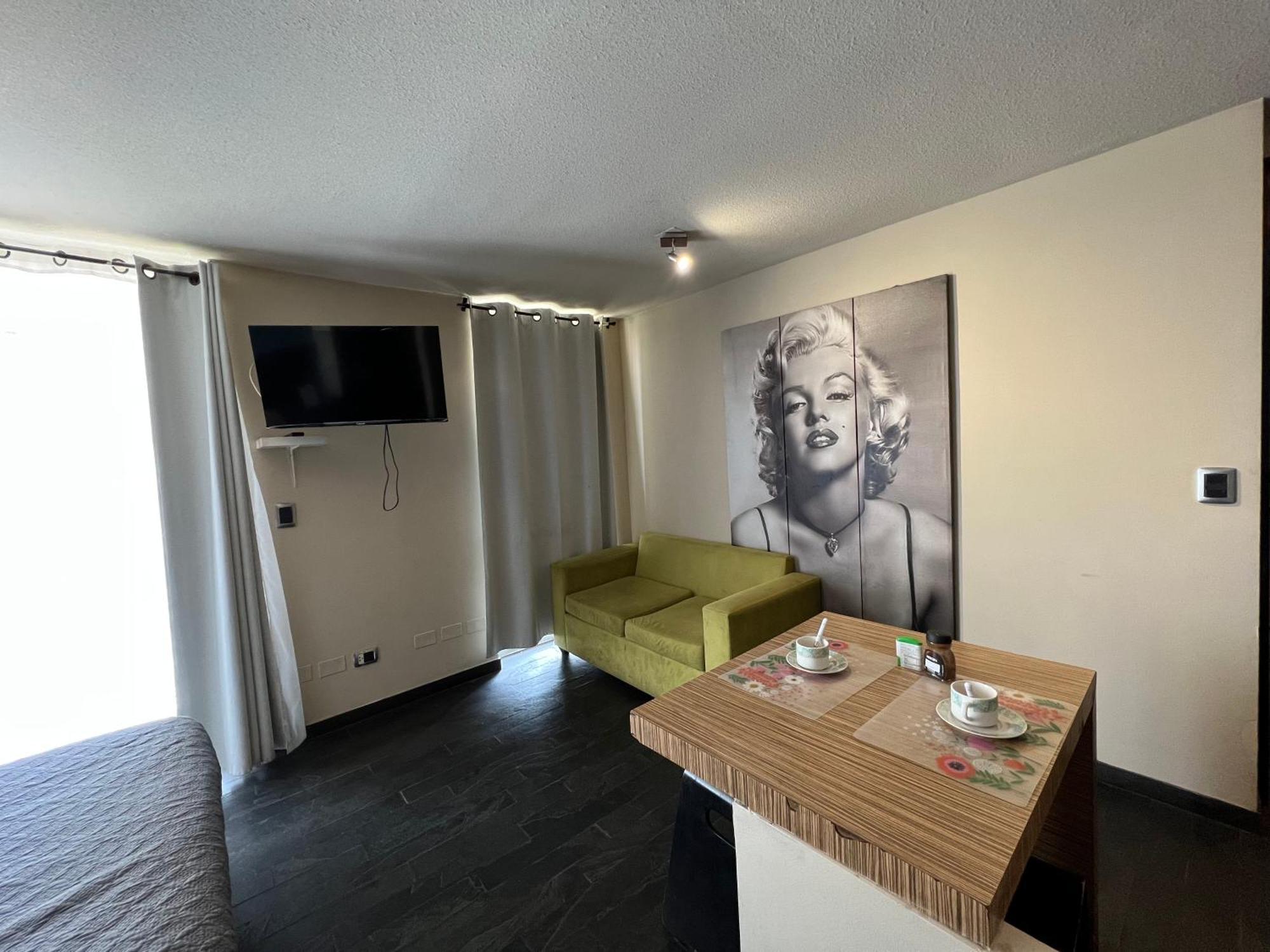 Santa Victoria Room Сантьяго Экстерьер фото